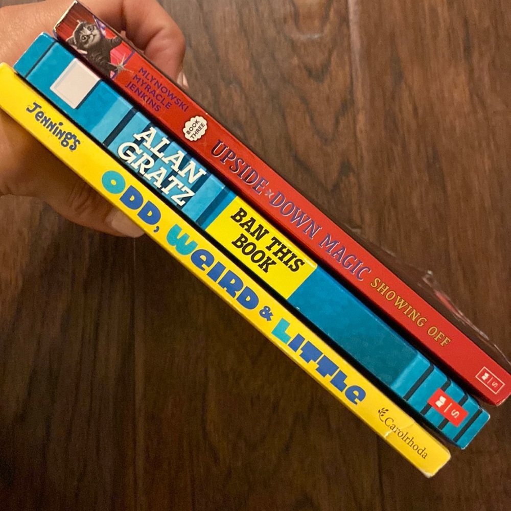 3 books elementary school age readers paperback odd weird little, ban this book​ - Picture 12 of 12